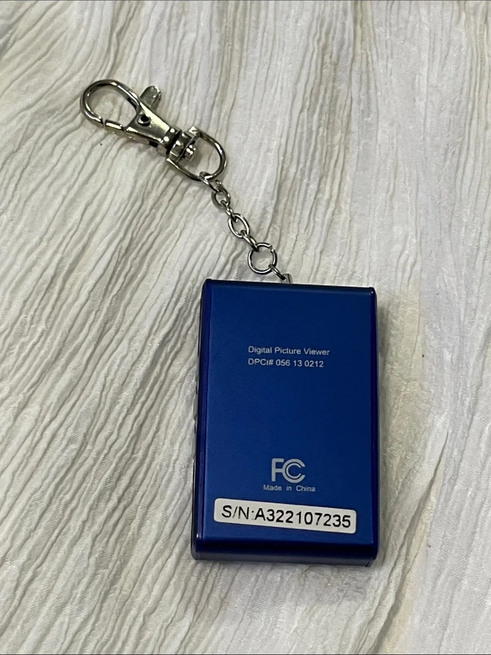 Blue Digital Keychain Camera with Display - Compact Portable Viewer